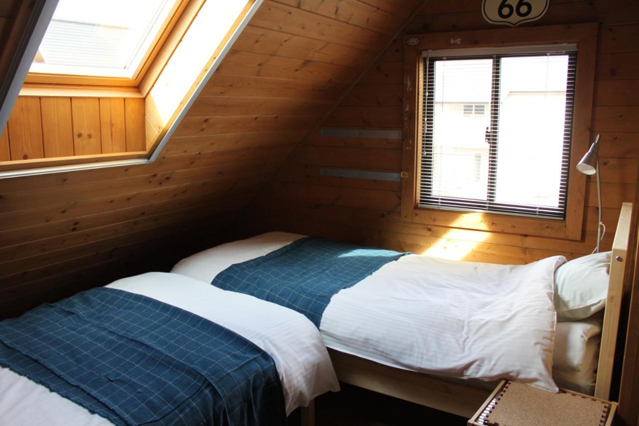 Alpine Chalets Hakuba Extérieur photo